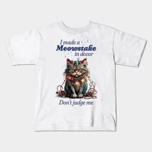 Funny Christmas Cat Tangled in Lights, Meowstake in Decor Kids T-Shirt